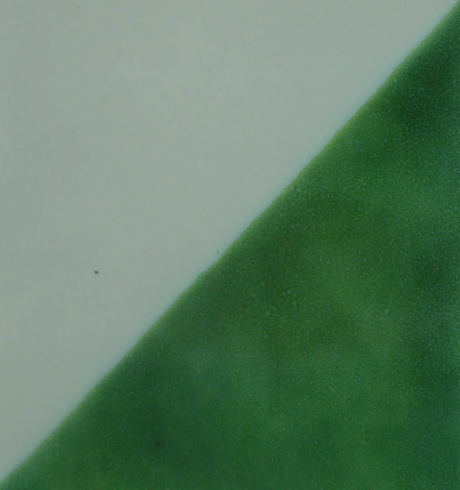 L82V Diagonales Verde Talavera Tile 4x4 glazed ceramic tile with green diagonal pattern