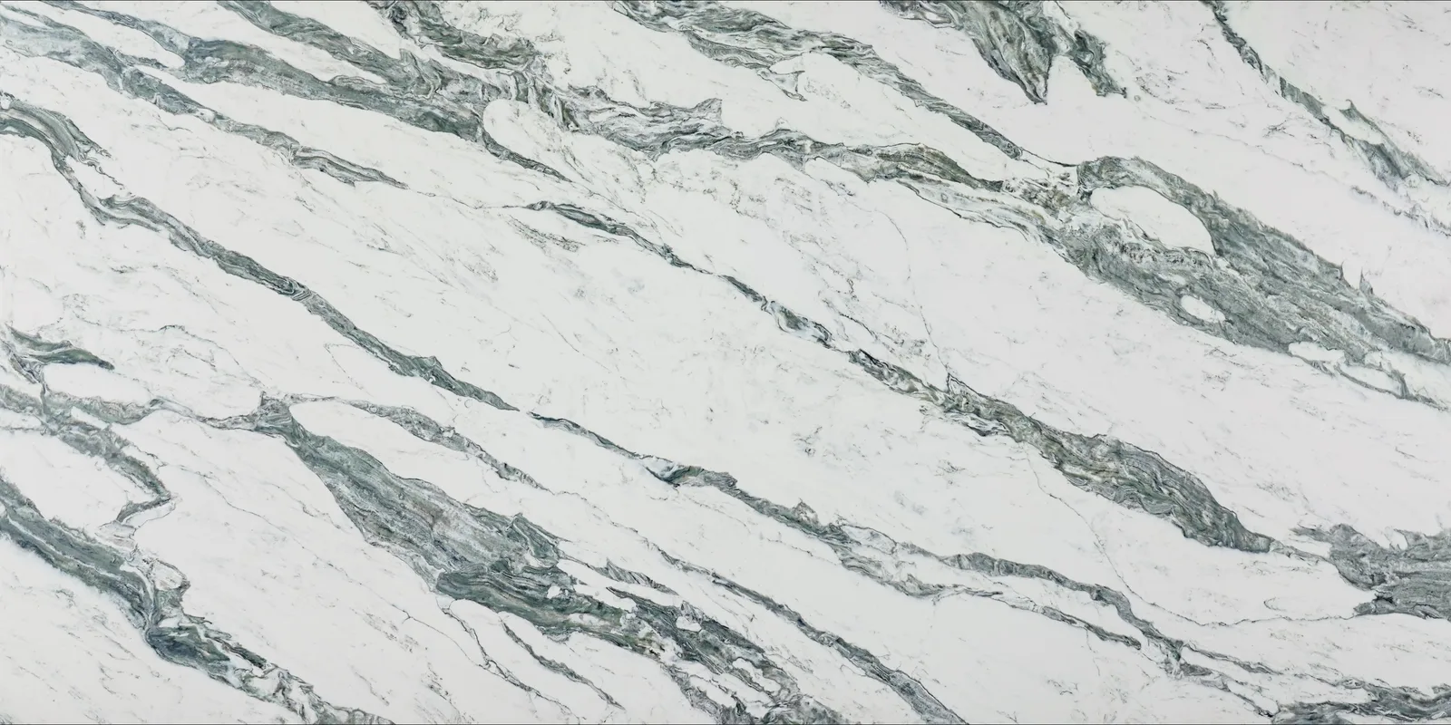 Royal Green Quartz Countertop, polished finish, available in various sizes, high-quality quartz material