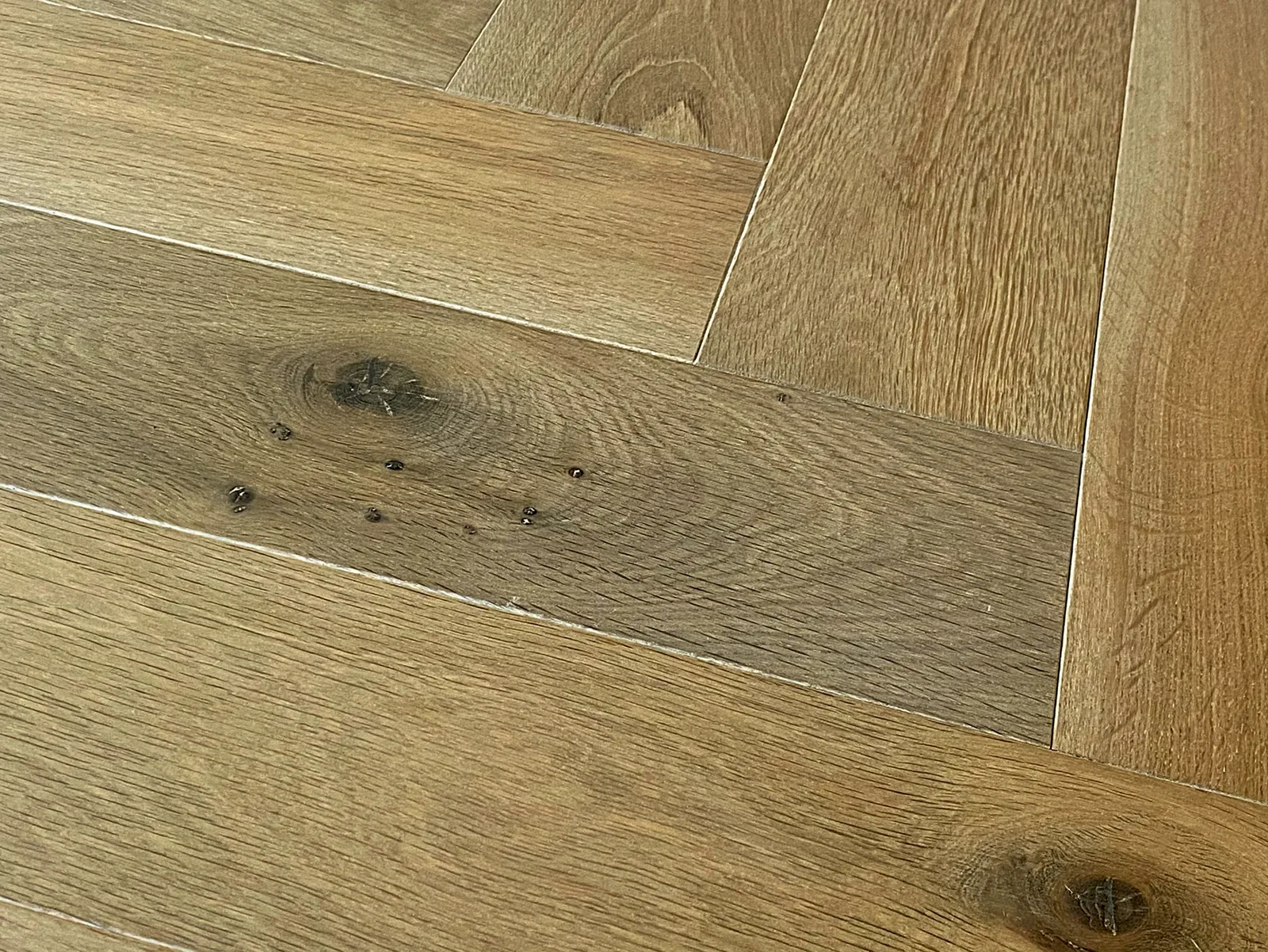Verte Herringbone