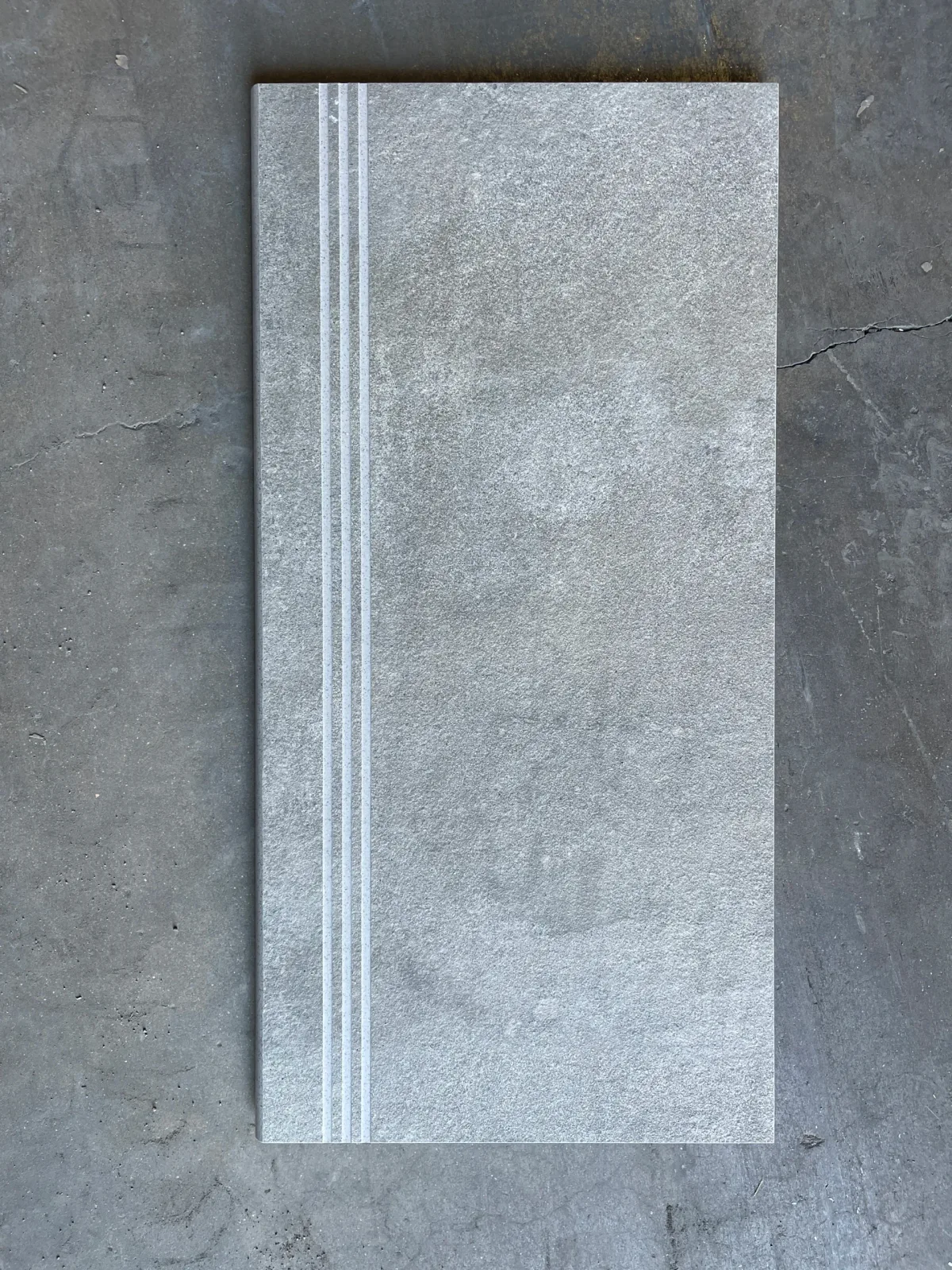 London Gray Porcelain Pool Coping