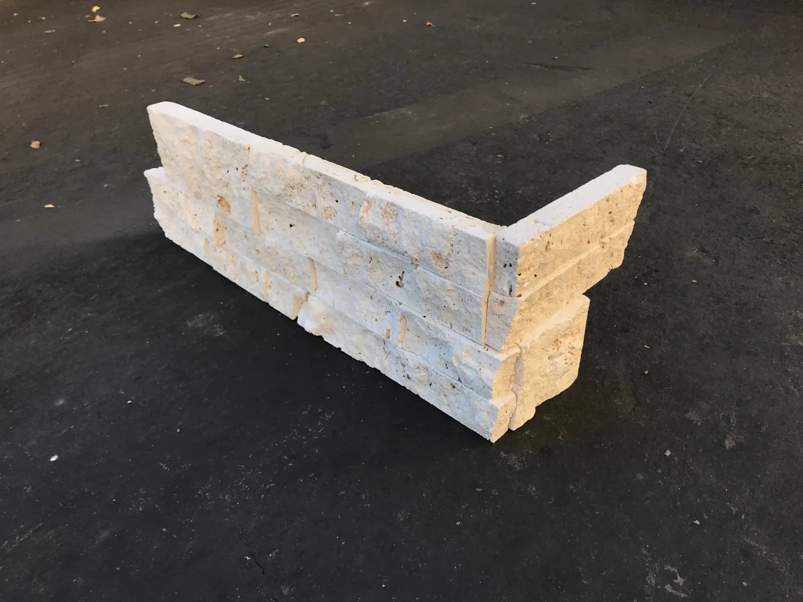 Ivory Travertine Ledger Corner