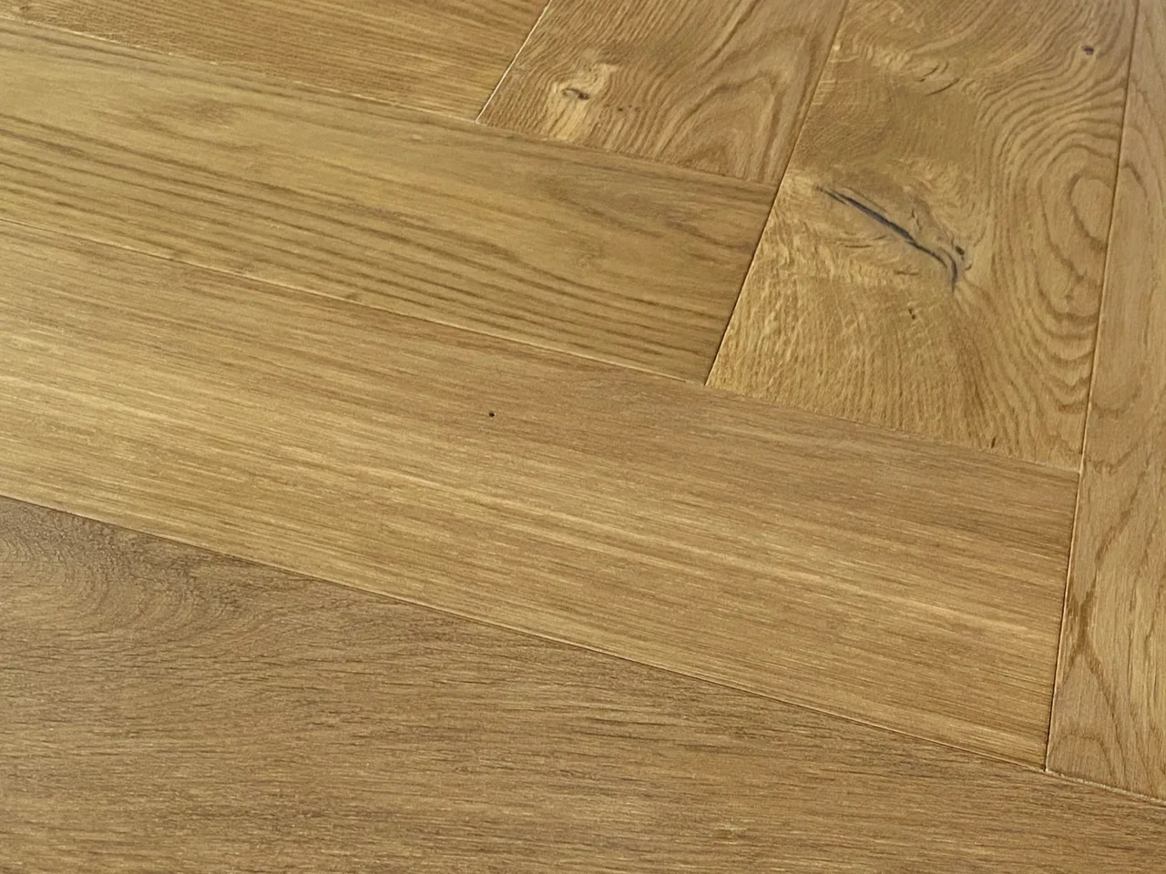 Montrichard Herringbone
