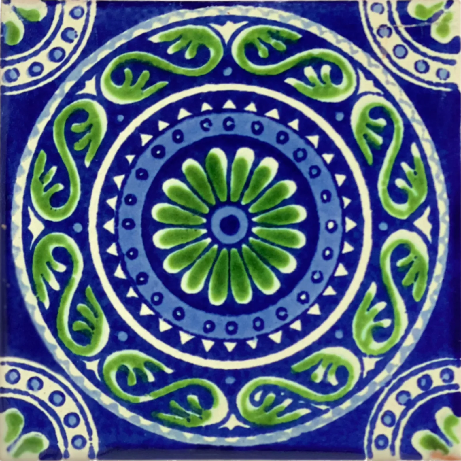 L137 - Vigo Talavera Tile