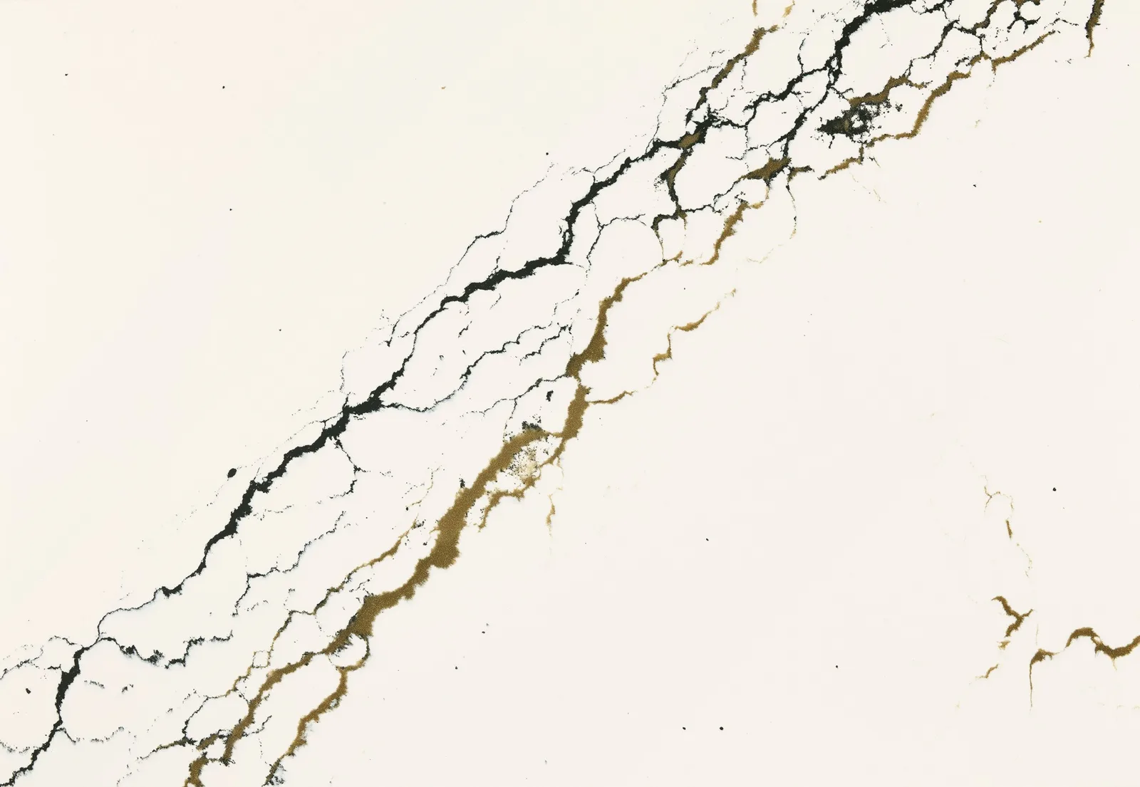 Oakleigh Quartz Countertop in polished finish, 132" x 65.5", luxurious stone look, made from durable quartz