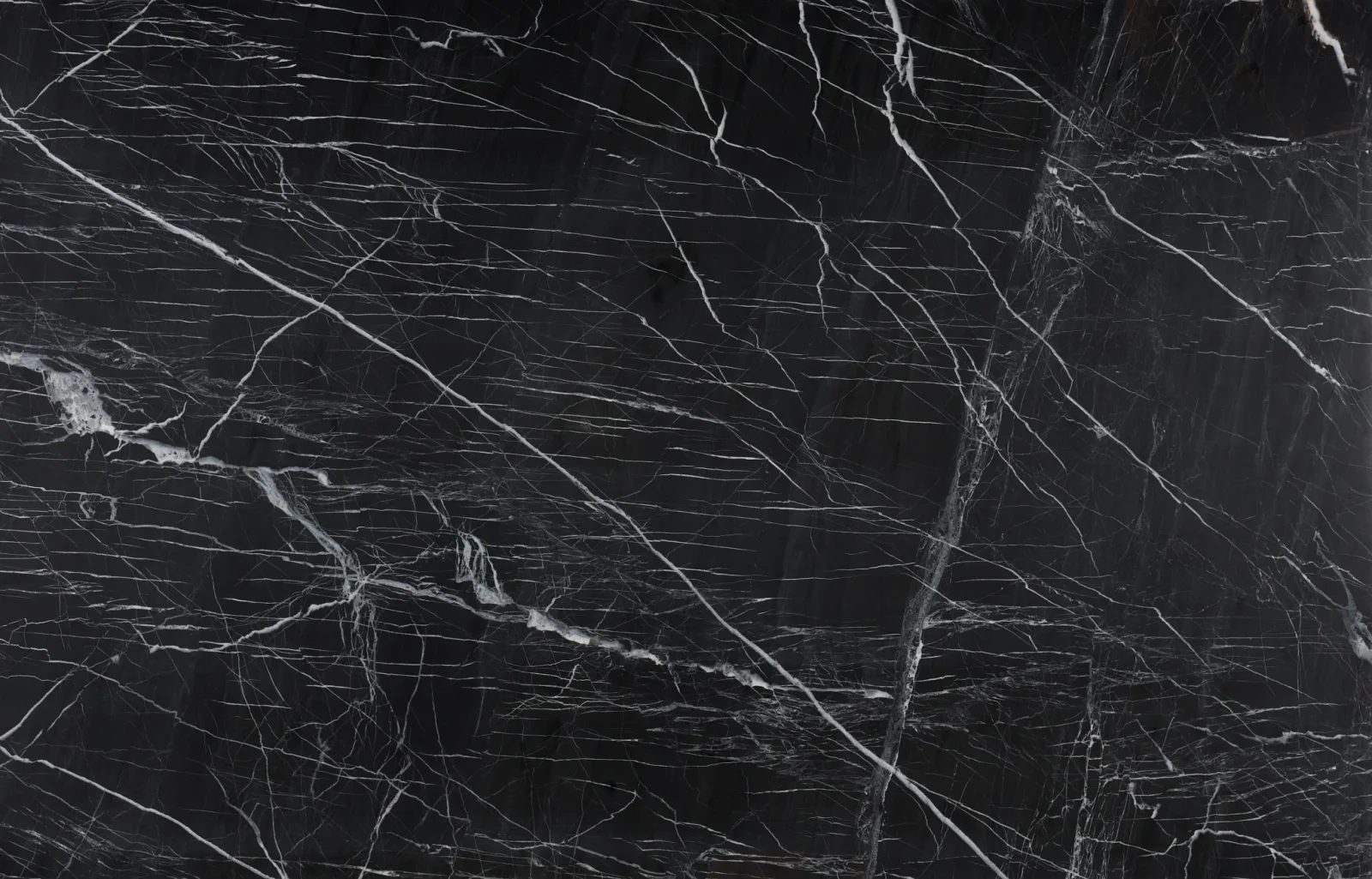 Ebon Quartzite Countertop - polished finish, 2CM and 3CM thickness, natural quartzite material