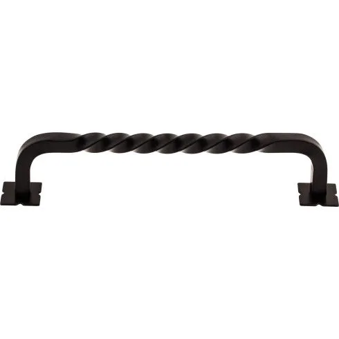 Square Twist D Pull