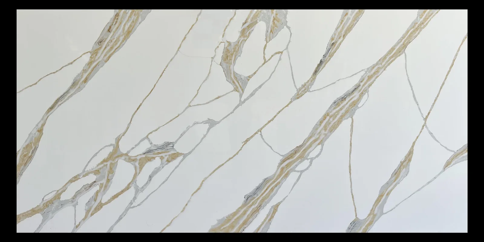 Nile Calacatta Quartz Countertop