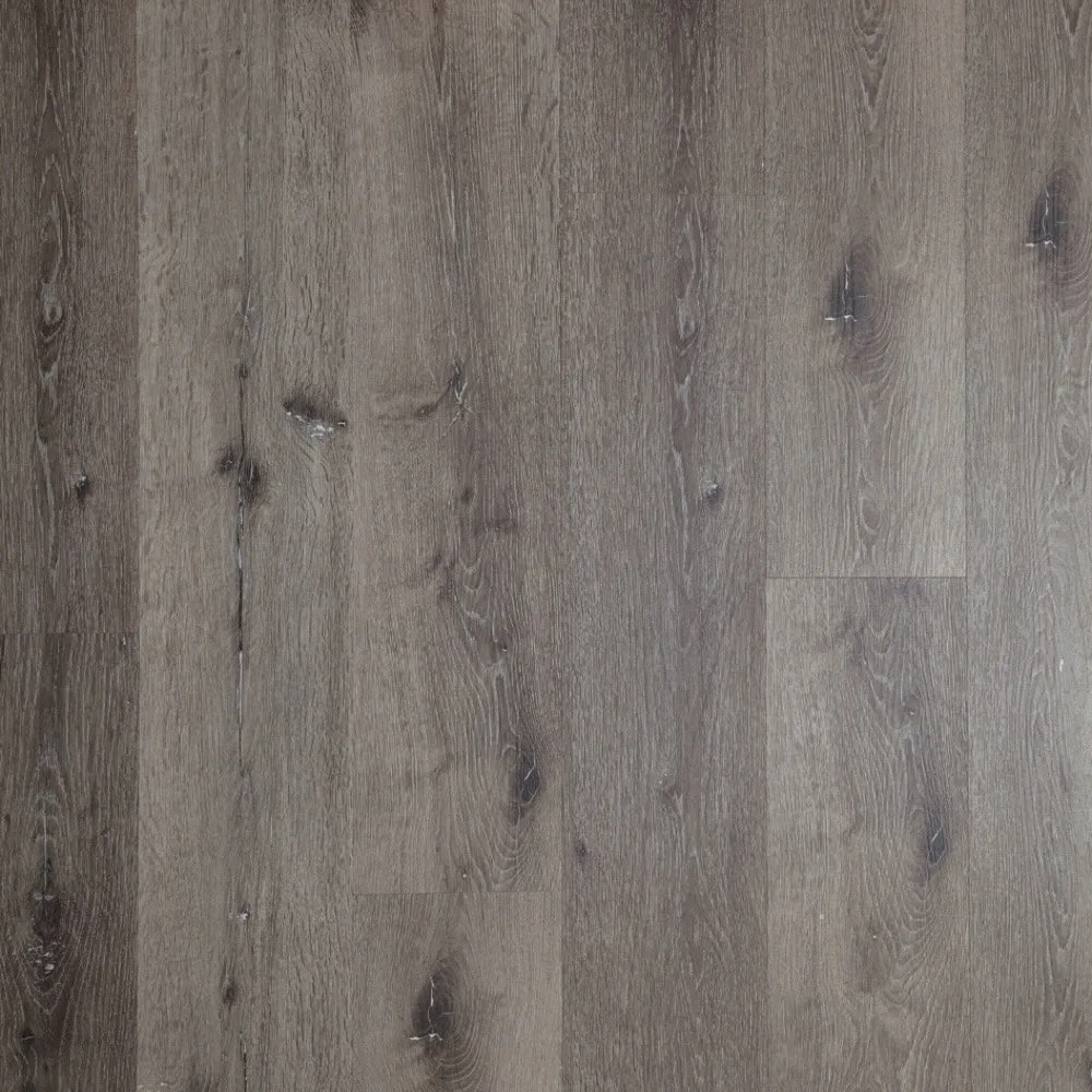 Nouveau Oak
