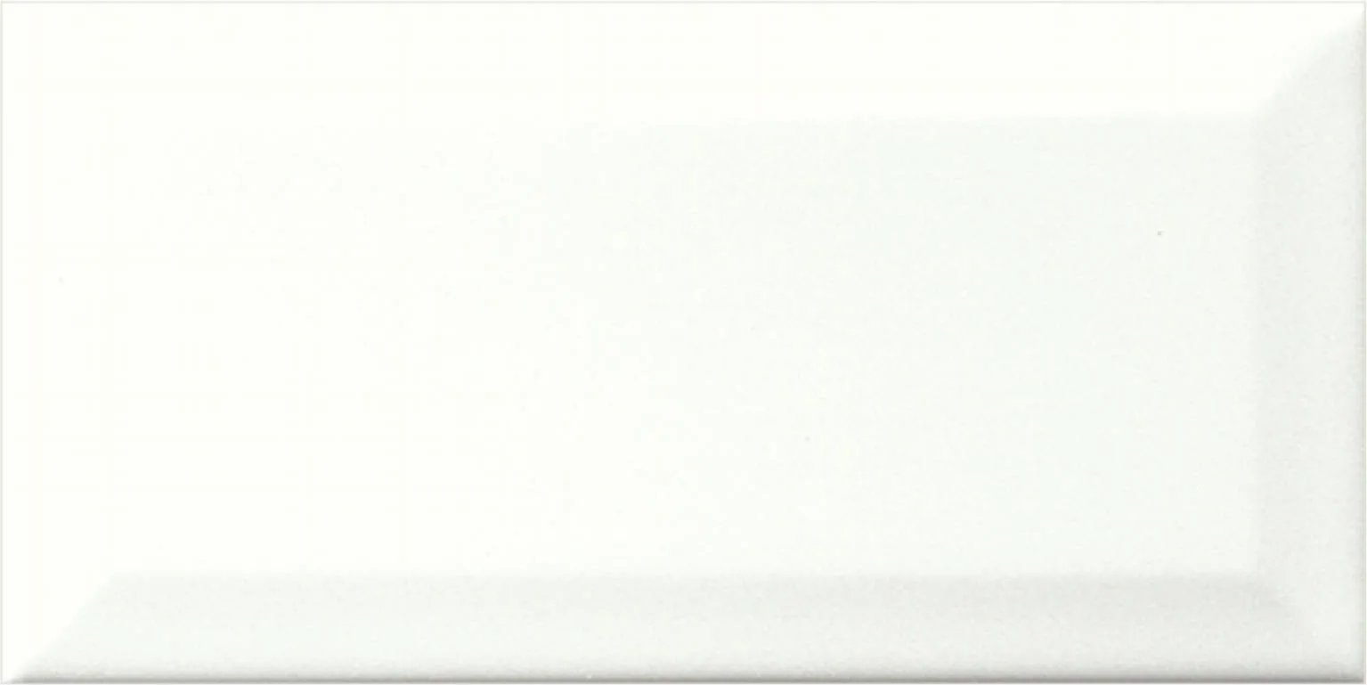 Beveled Field Tile