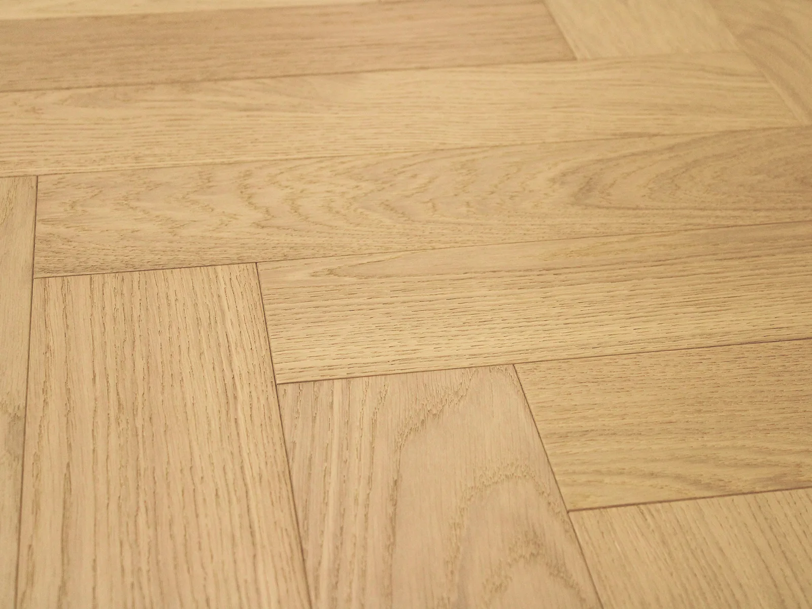Cheval Herringbone