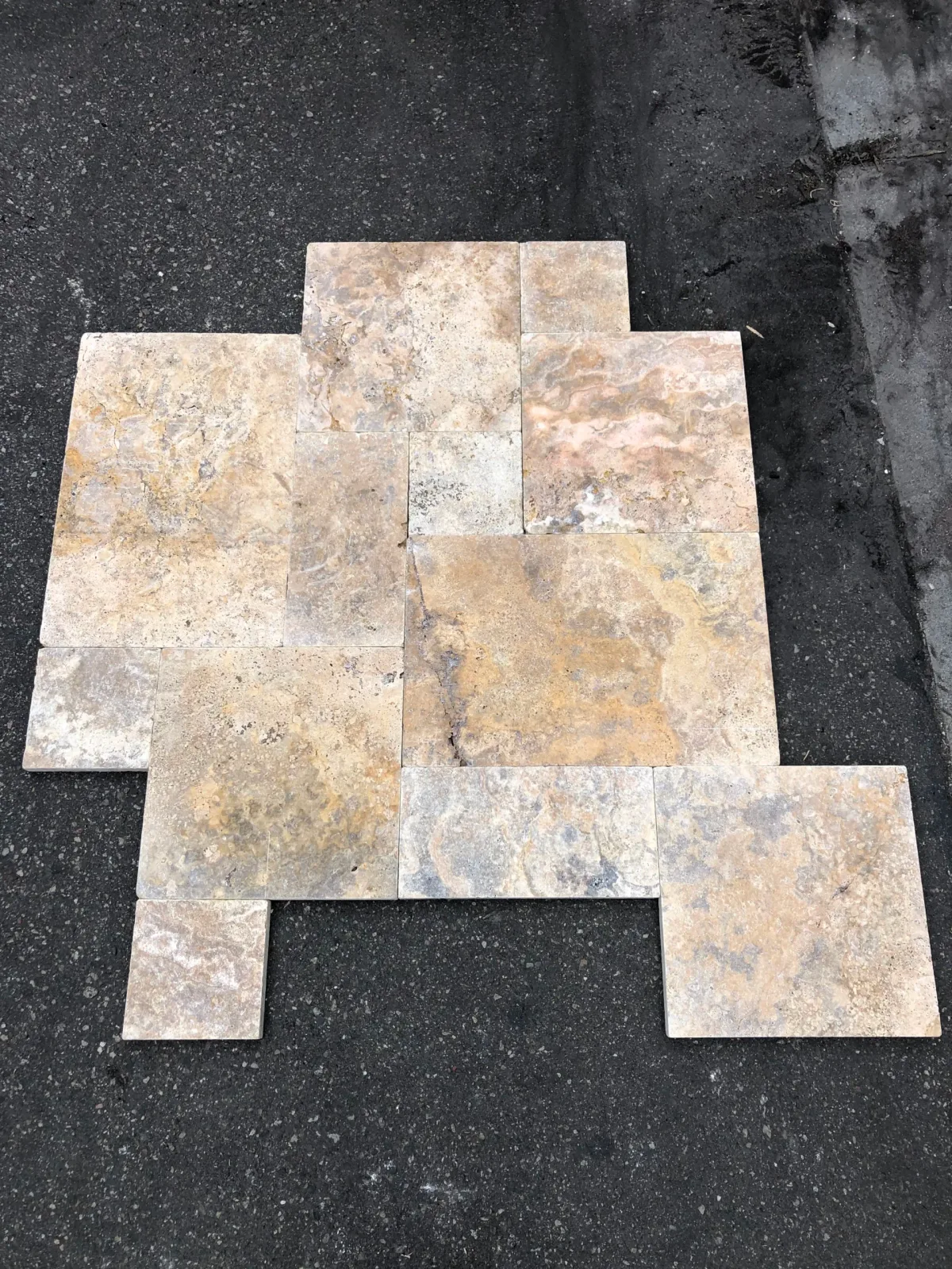 Scabos Travertine Paver