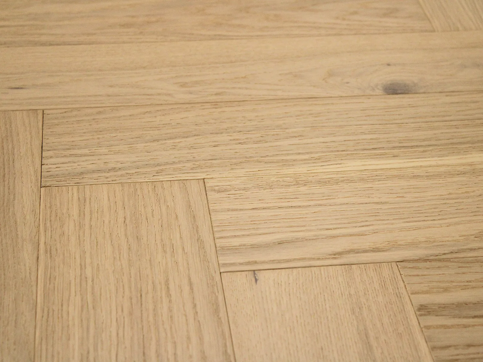 Auvare Herringbone